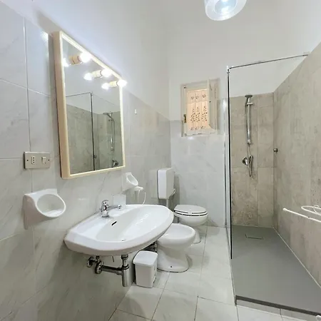 Appartamento Mazzini, 3 Camere, Terrazza, E A 150 M Dal Mare! By Alfareal *