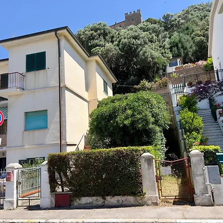Appartamento Mazzini, 3 Camere, Terrazza, E A 150 M Dal Mare! By Alfareal